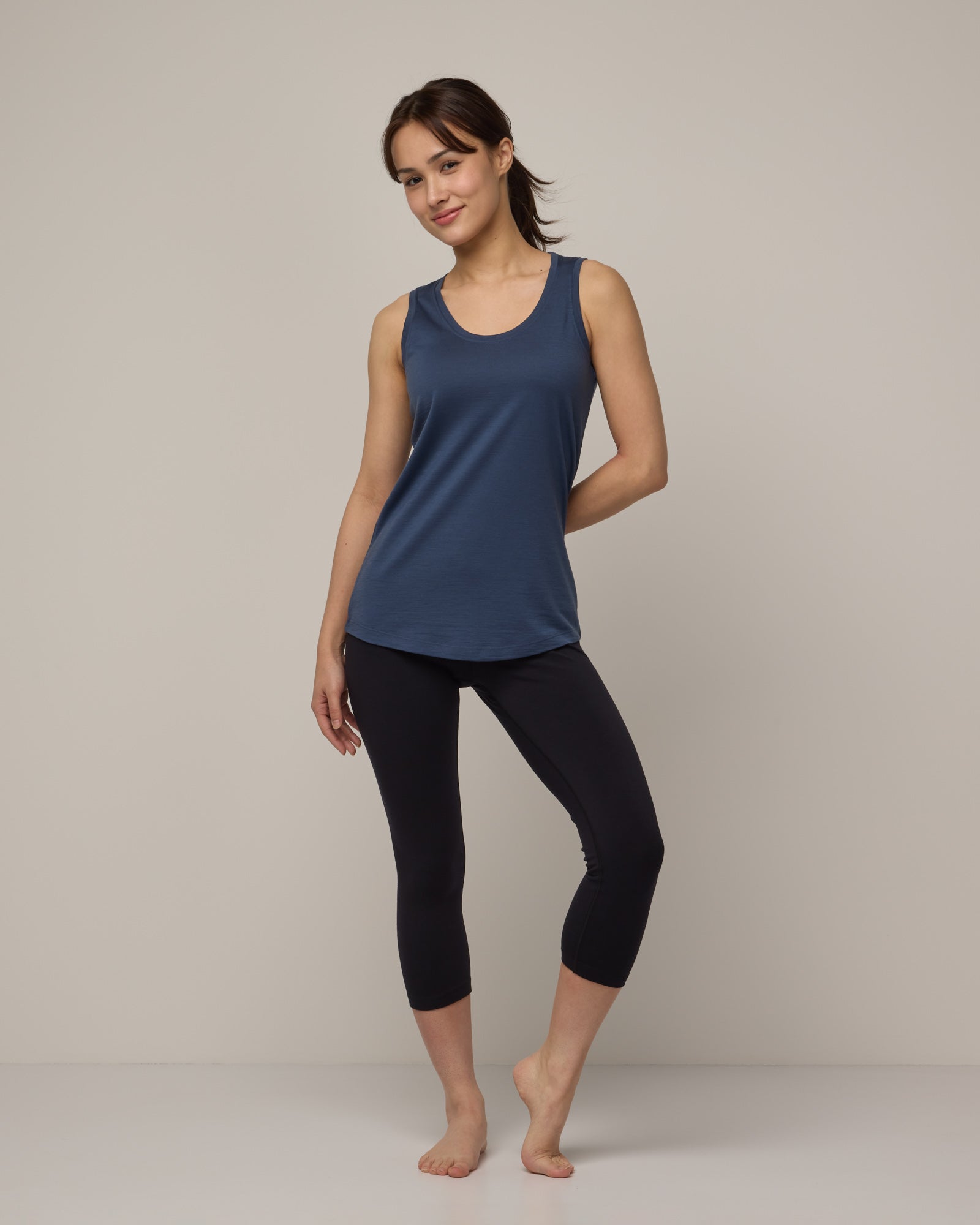 Legging court Summit