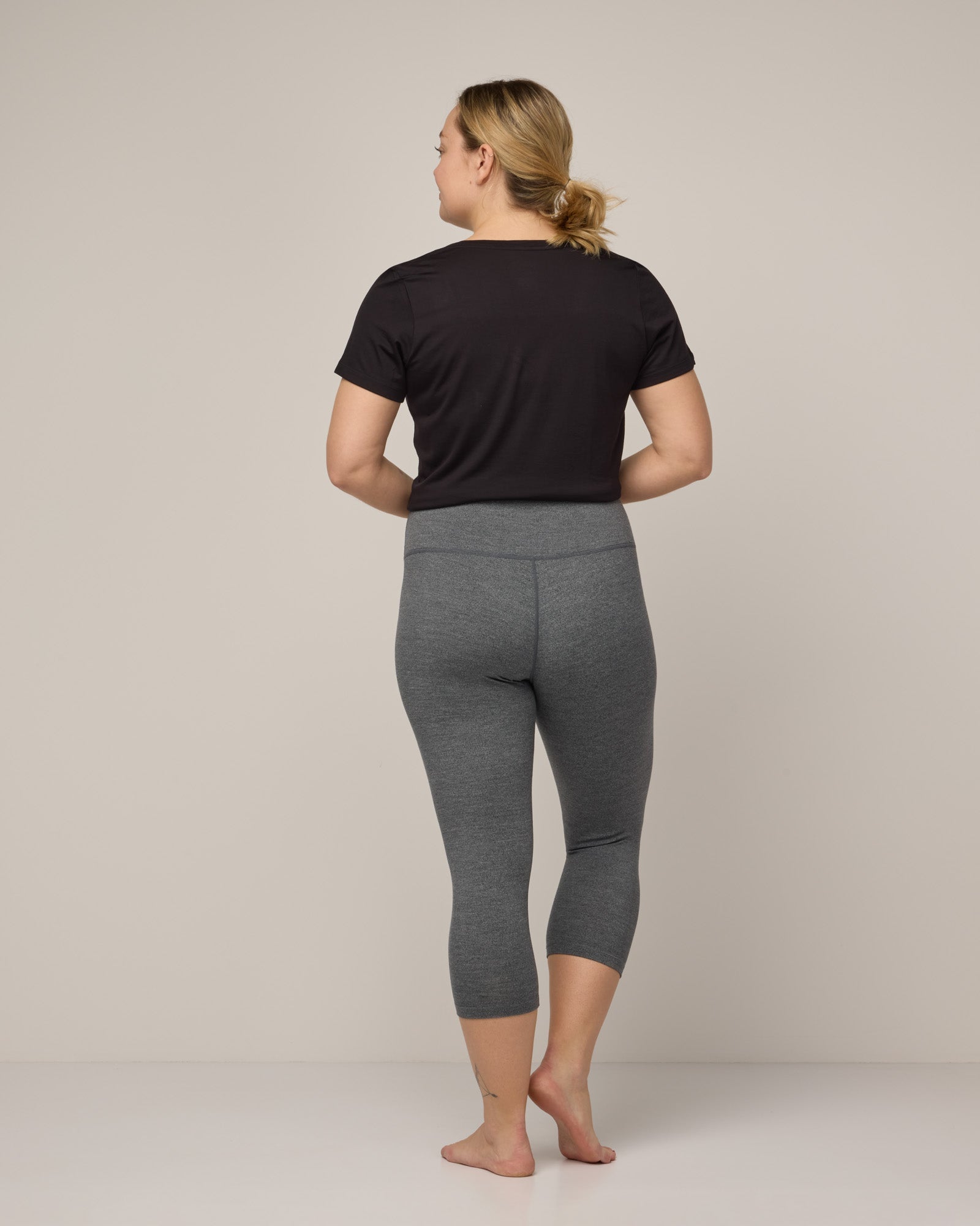 Legging court Summit