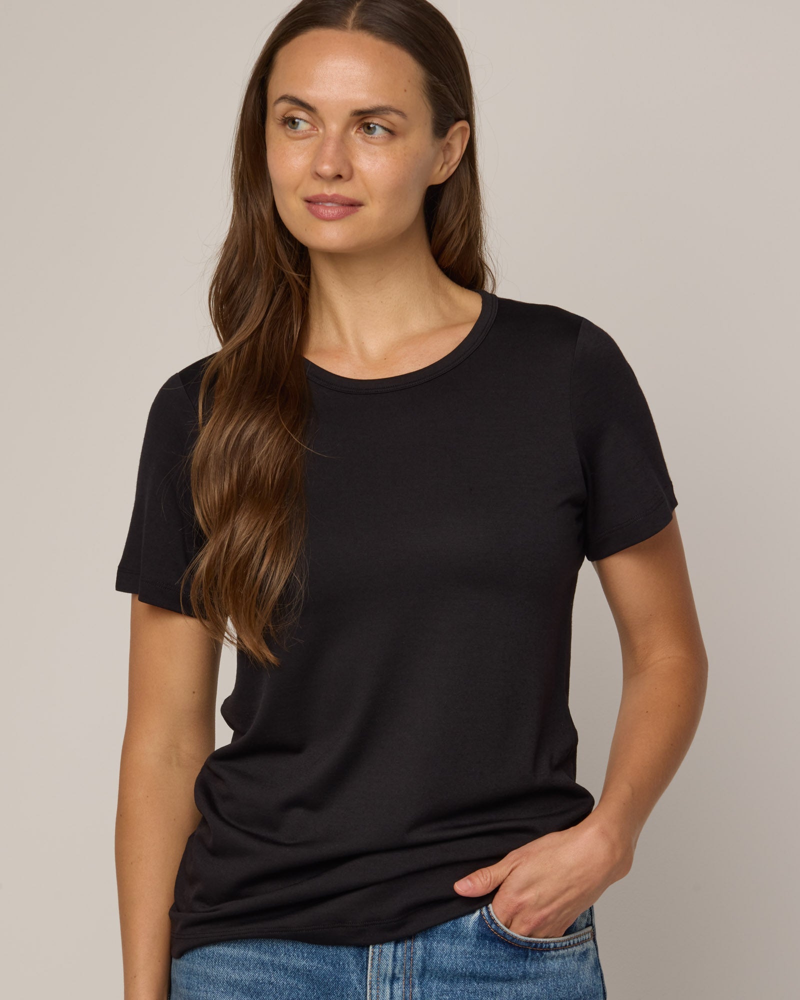 T-shirt ajusté Cara Signature