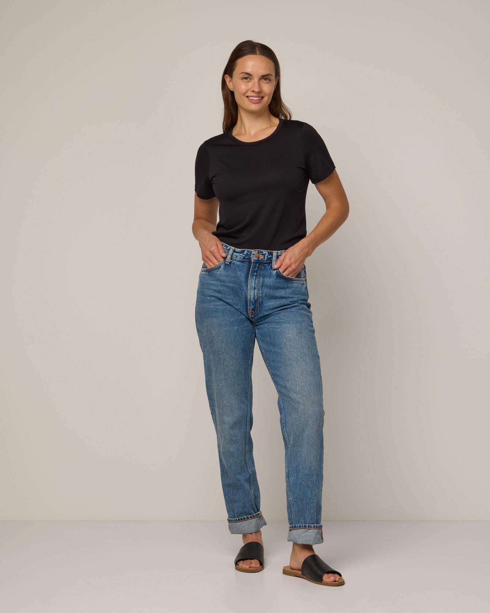 T-shirt ajusté Cara Signature