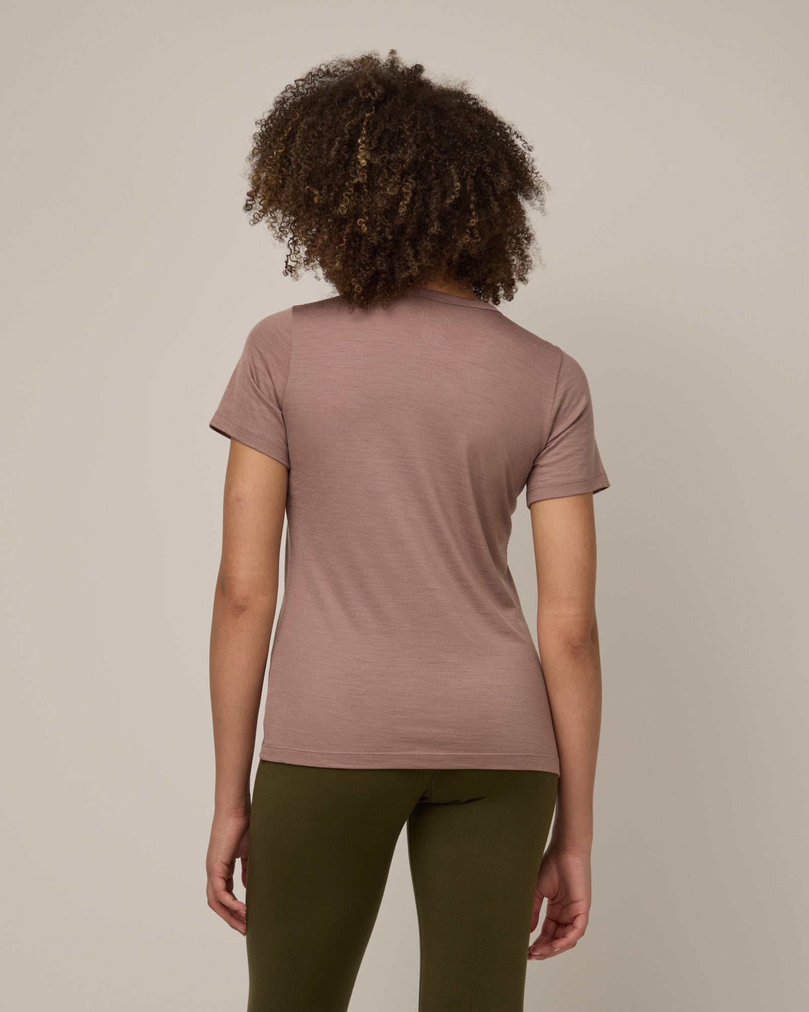 T-shirt ajusté Cara Signature