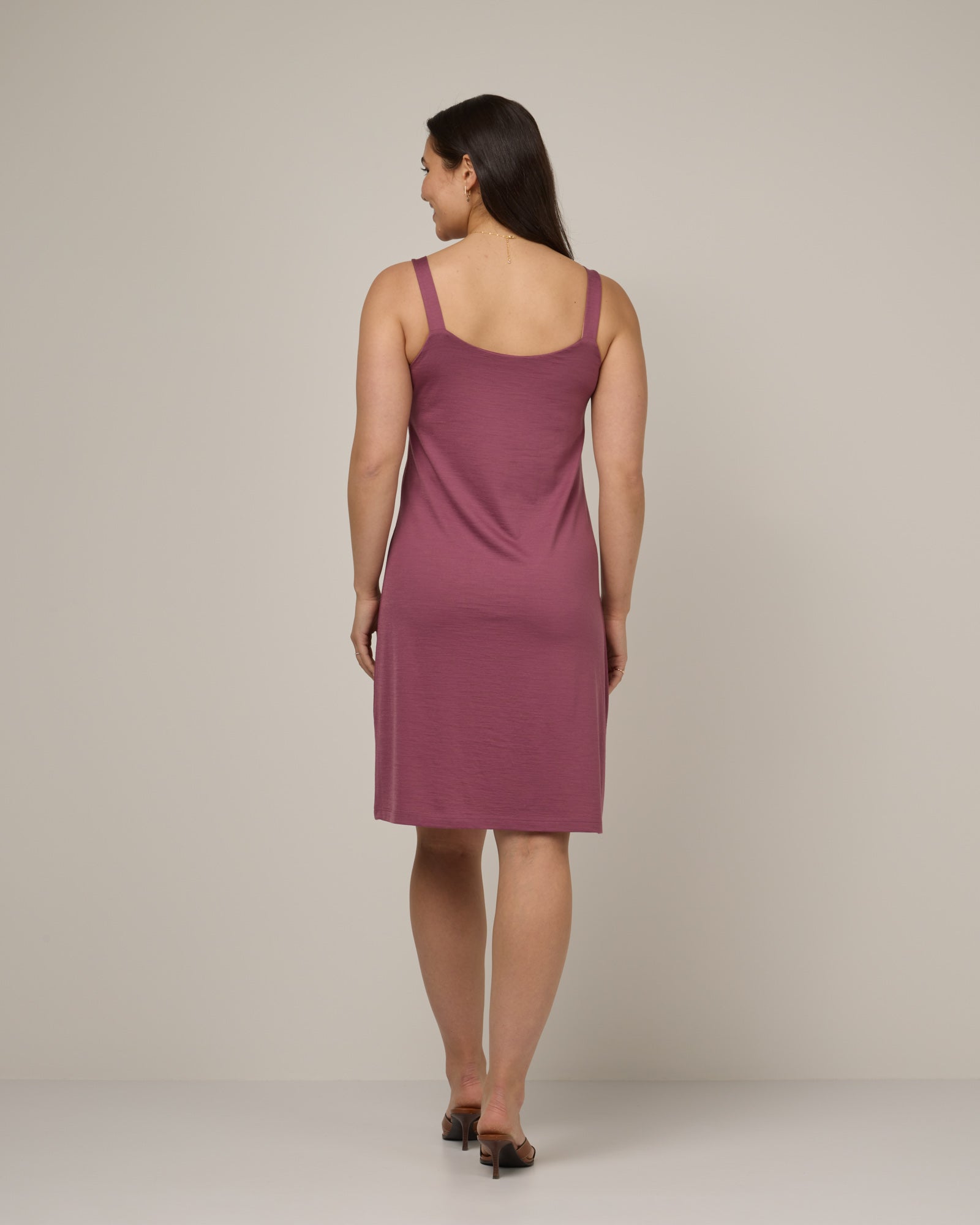 Robe soutien-gorge étagère Tessa