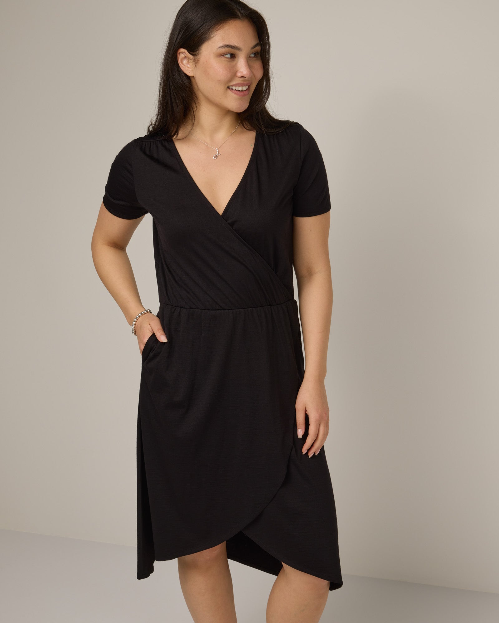 Robe à ourlet tulipe Ines
