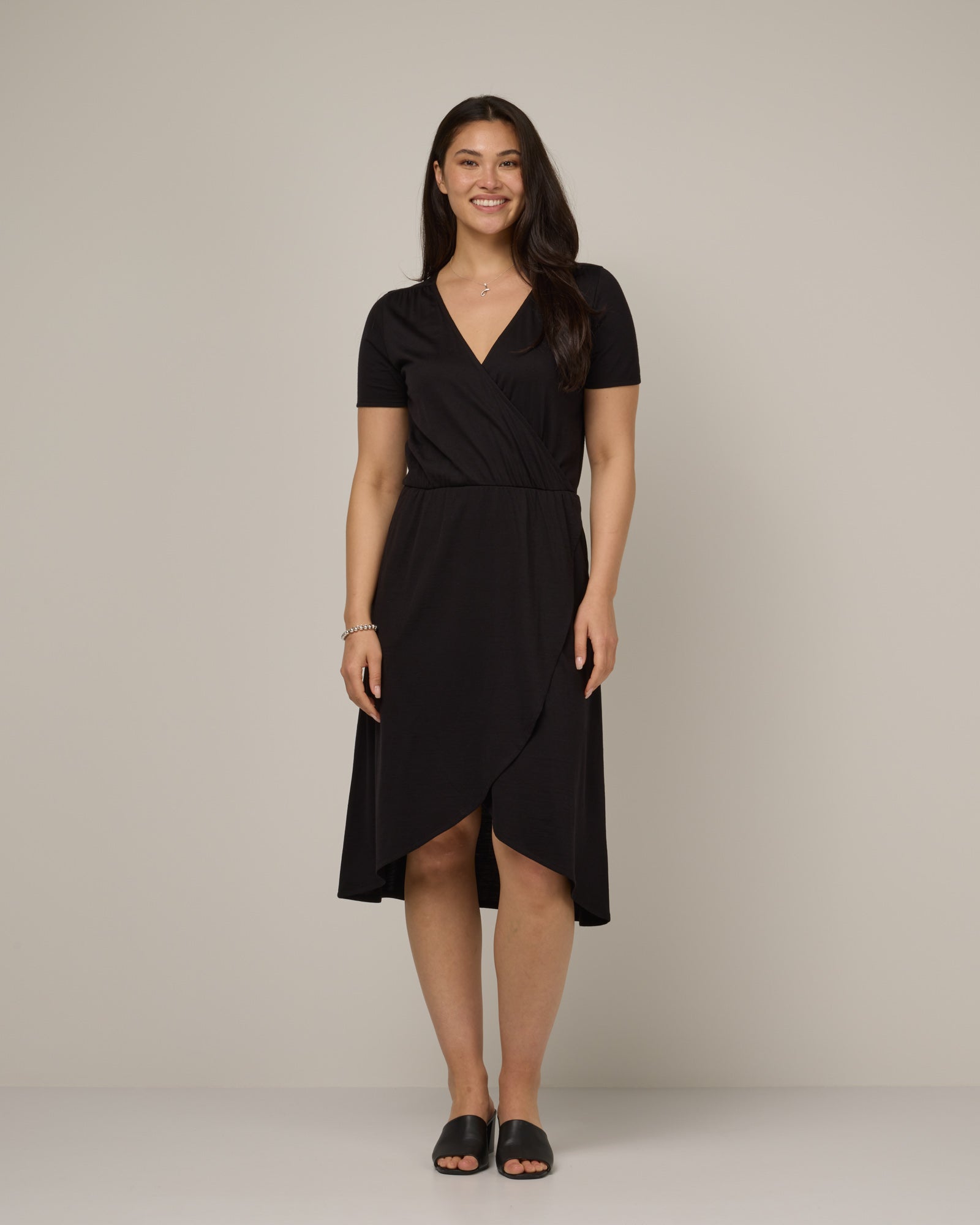 Robe à ourlet tulipe Ines
