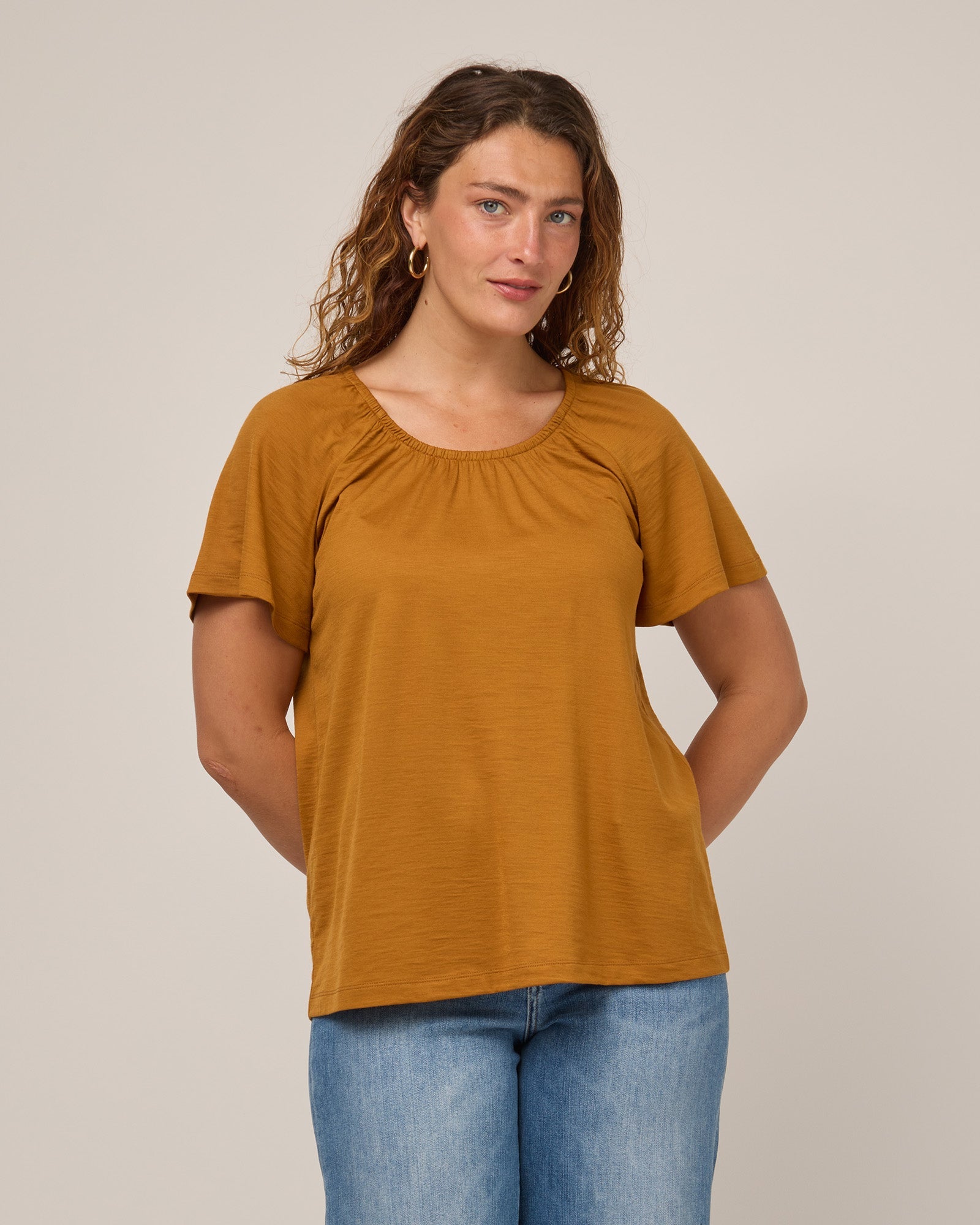 T-shirt à col froncé Lilah Signature