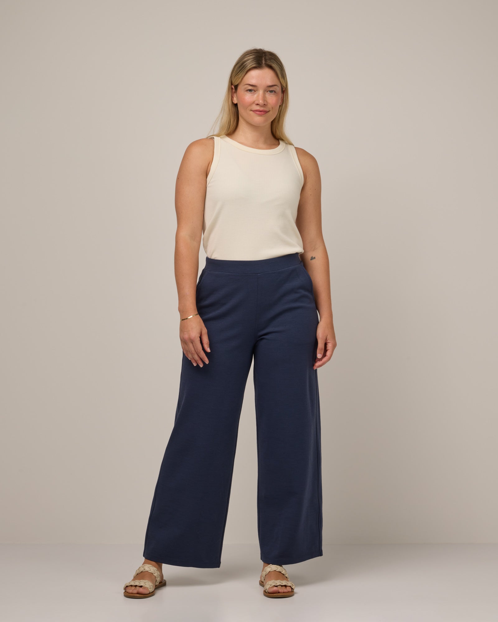 Pantalon Ponte à jambe large Lane